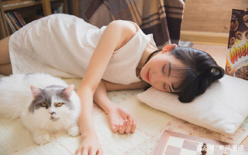 开心一笑 外甥上了卫校,他们班就他一个男的,结果一个学期就