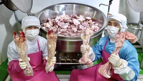 见识一下韩国人的牛骨汤生产厂,开眼界了,生产汤还是头一回见